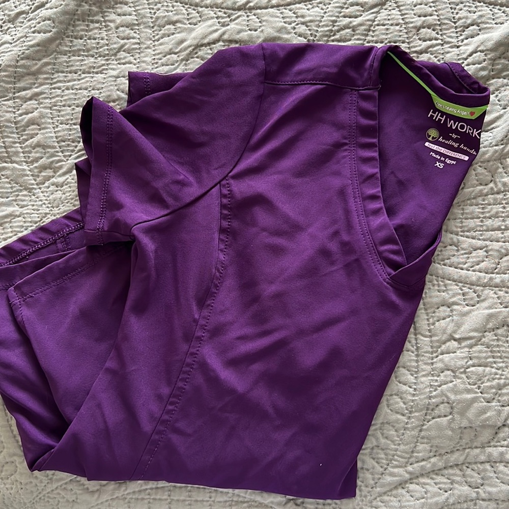 Healing hands scrub top